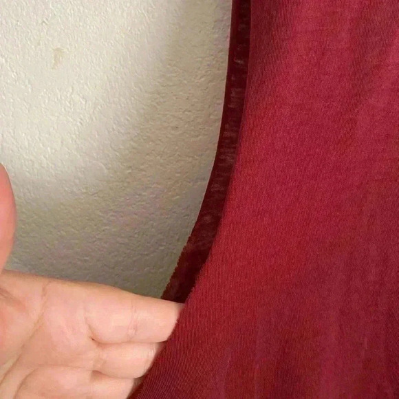 🆕Burgundy Tank Top Seamless Sleeveless XL🆕 - Picture 4 of 6